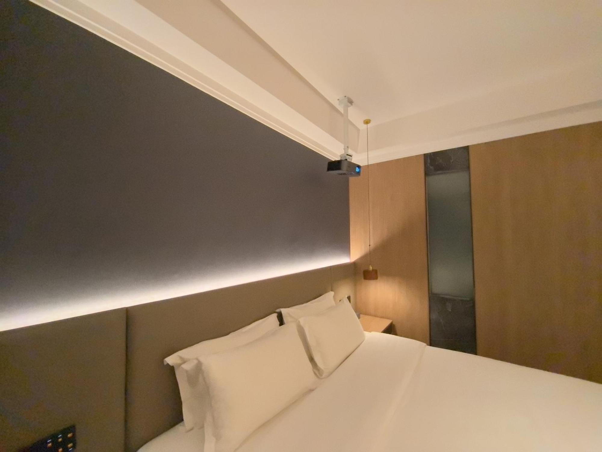 Luyue Hotel Movie Hotel Huaqiangbei Convention And Exhibition Center Branch Шэньчжэнь Экстерьер фото