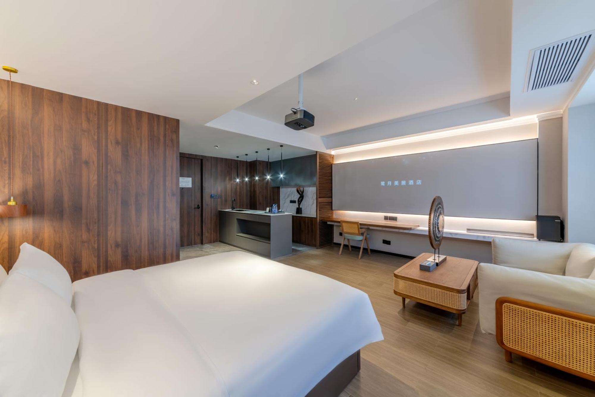 Luyue Hotel Movie Hotel Huaqiangbei Convention And Exhibition Center Branch Шэньчжэнь Экстерьер фото