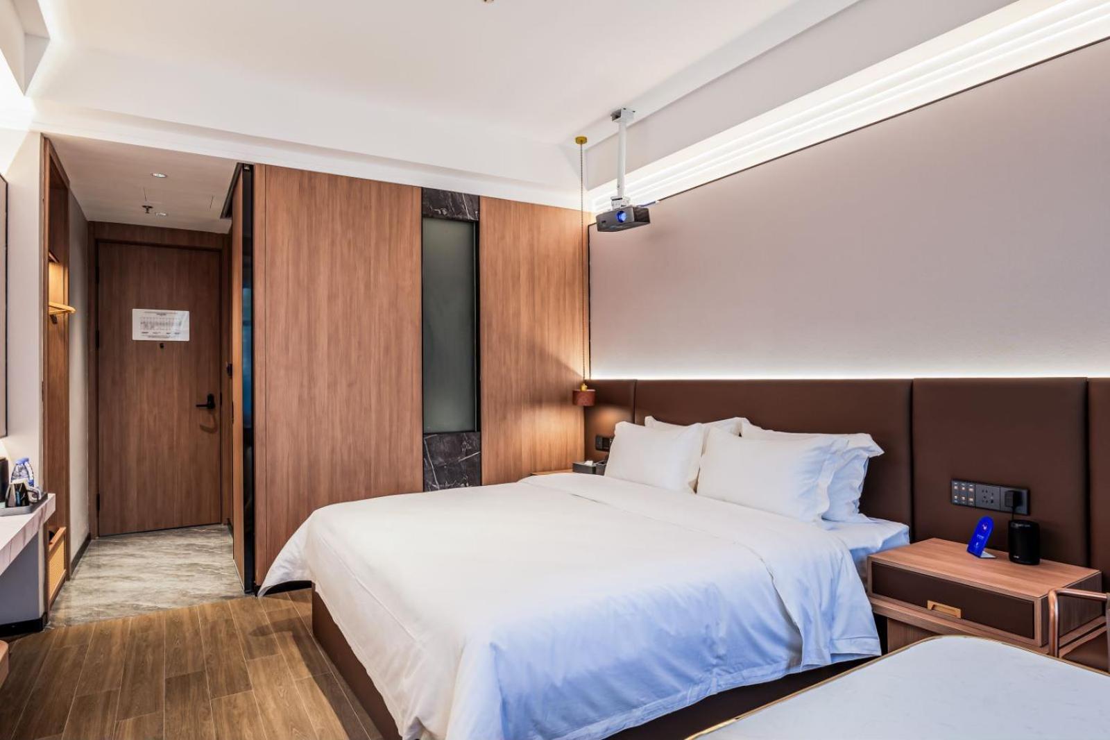 Luyue Hotel Movie Hotel Huaqiangbei Convention And Exhibition Center Branch Шэньчжэнь Экстерьер фото